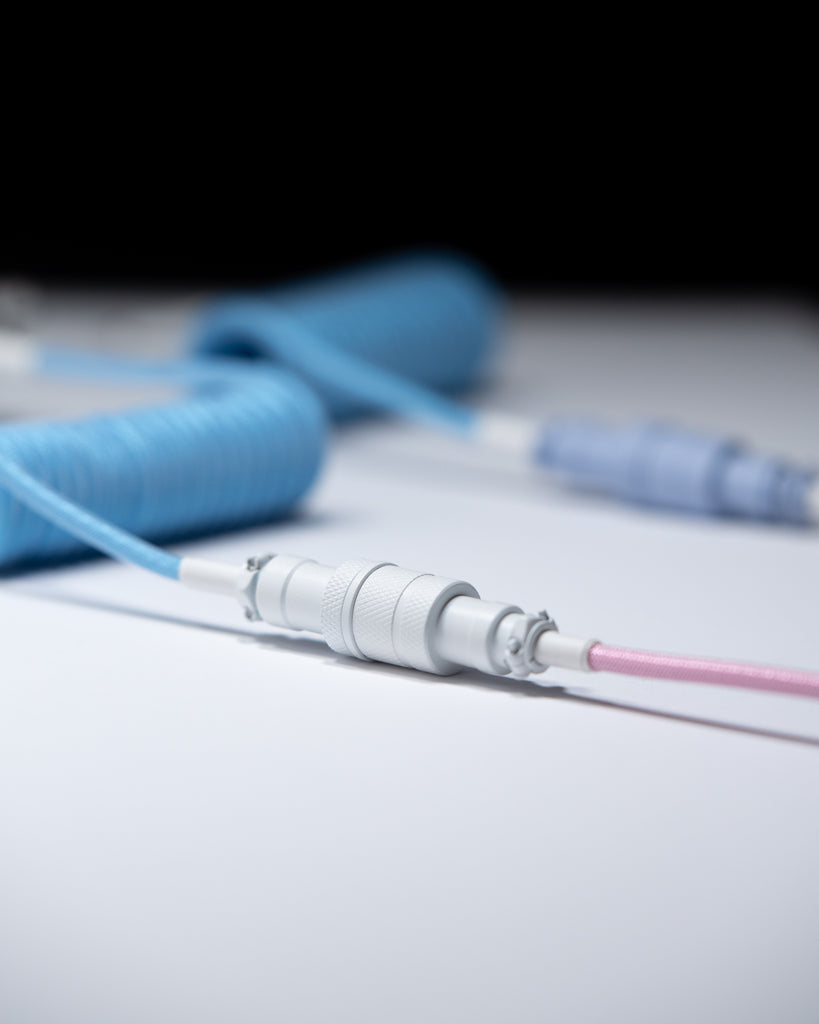 westm mechanical keyboard coiled aviator cable